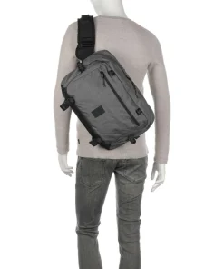 Kadet Max Gürteltasche 15″ recyceltes Nylon sand