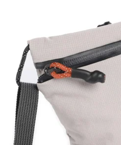 Lite Umhängetasche recyceltes Nylon hellgrau