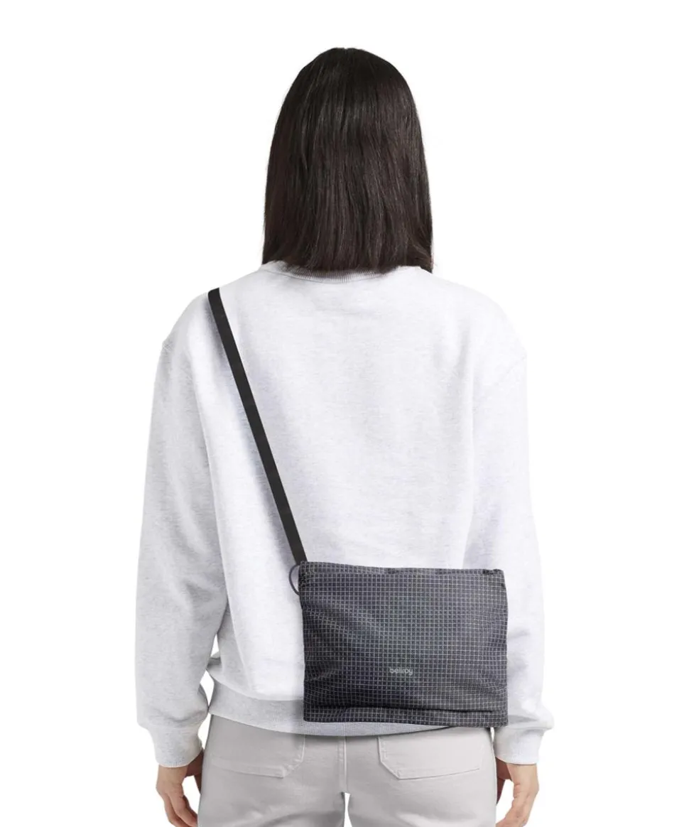 Lite Umhängetasche recyceltes Nylon dunkelgrau