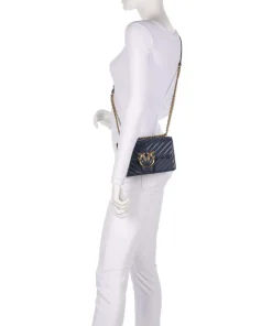 Love One Mini Schultertasche fein genarbtes Leder dunkelblau