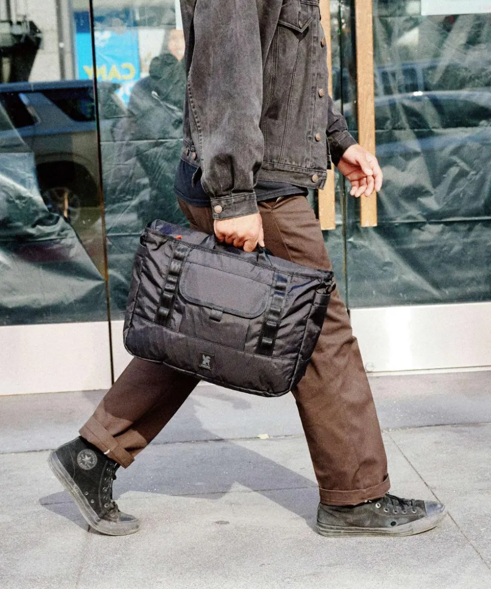 Midtown 20L Kuriertasche 16″ recyceltes Nylon schwarz