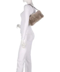 Shearling Mila Schultertasche fein genarbtes Leder hellgrau