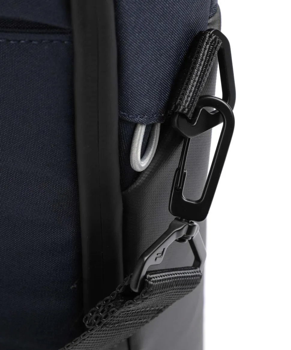 Urban Eco M Aktentasche 15″ recyceltes Polyester, Polyurethane dunkelblau