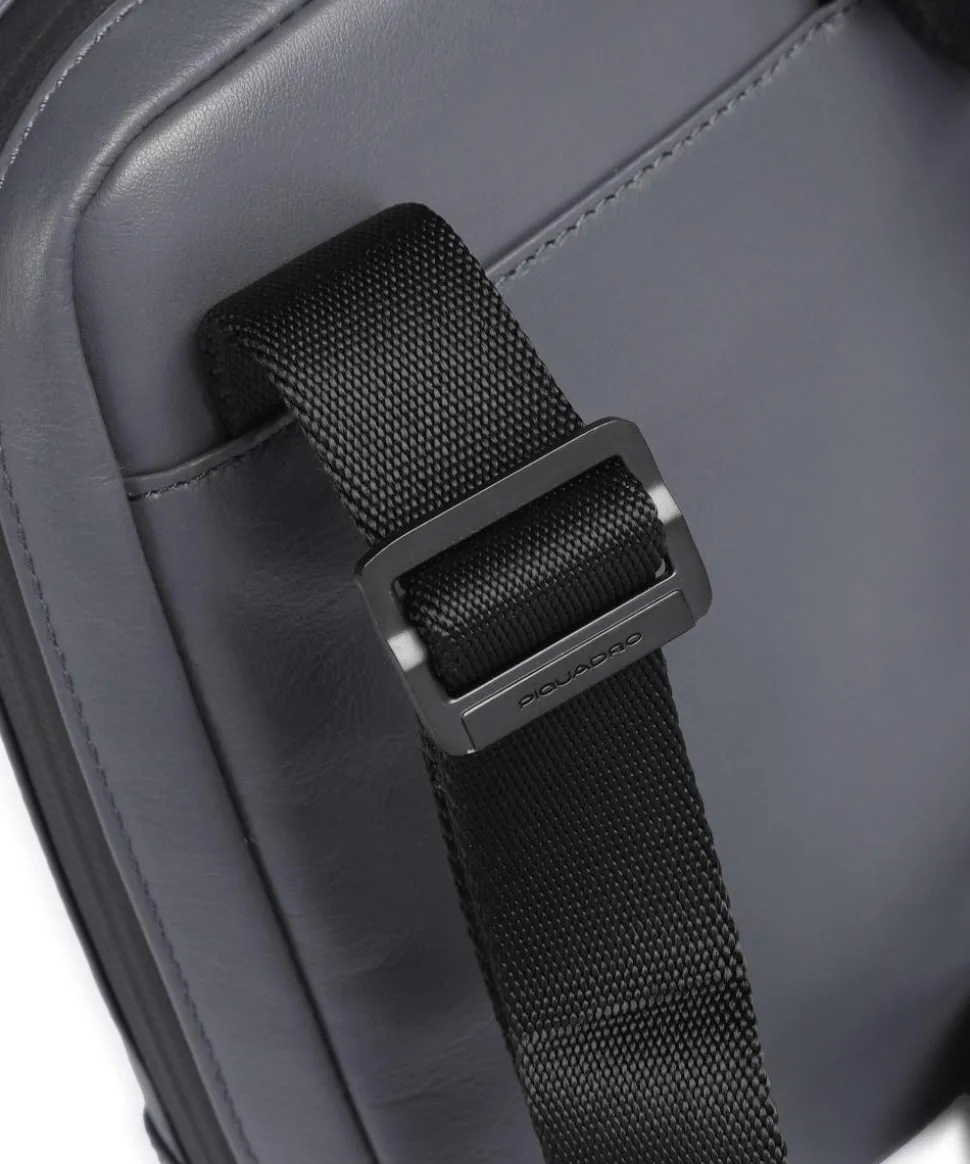 Urban Umhängetasche fein genarbtes Rindsleder grau