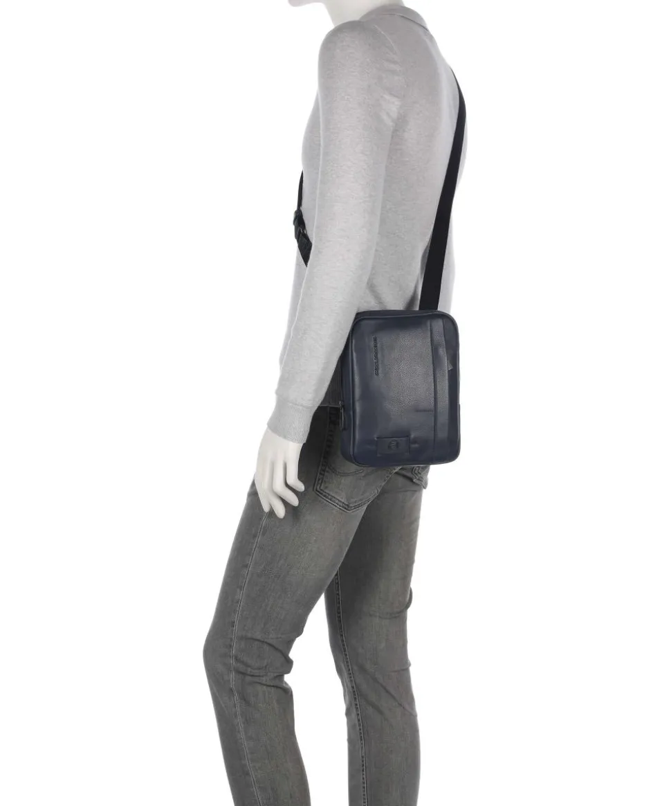 W137 Umhängetasche genarbtes Rindsleder dunkelblau