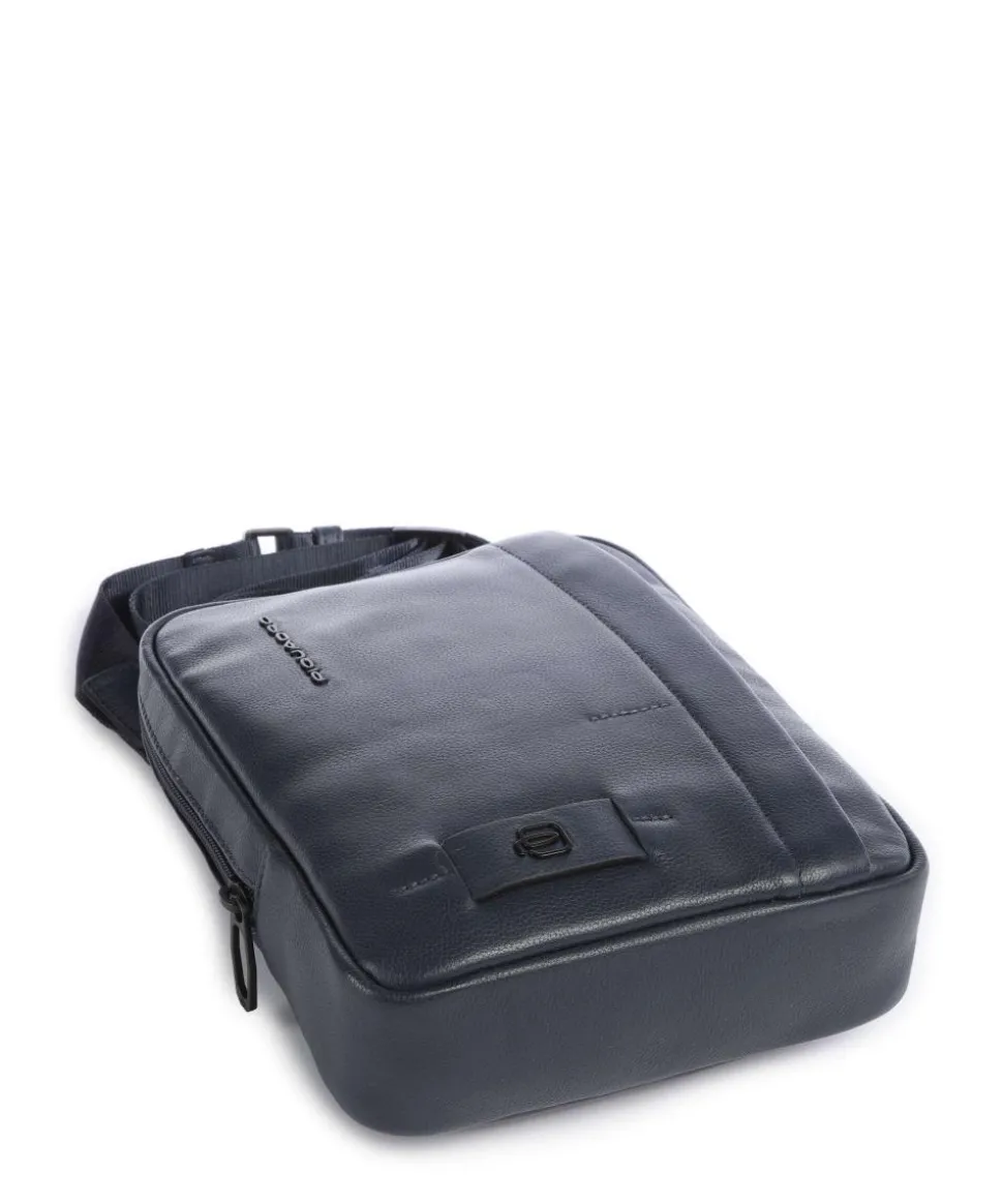 W137 Umhängetasche genarbtes Rindsleder dunkelblau