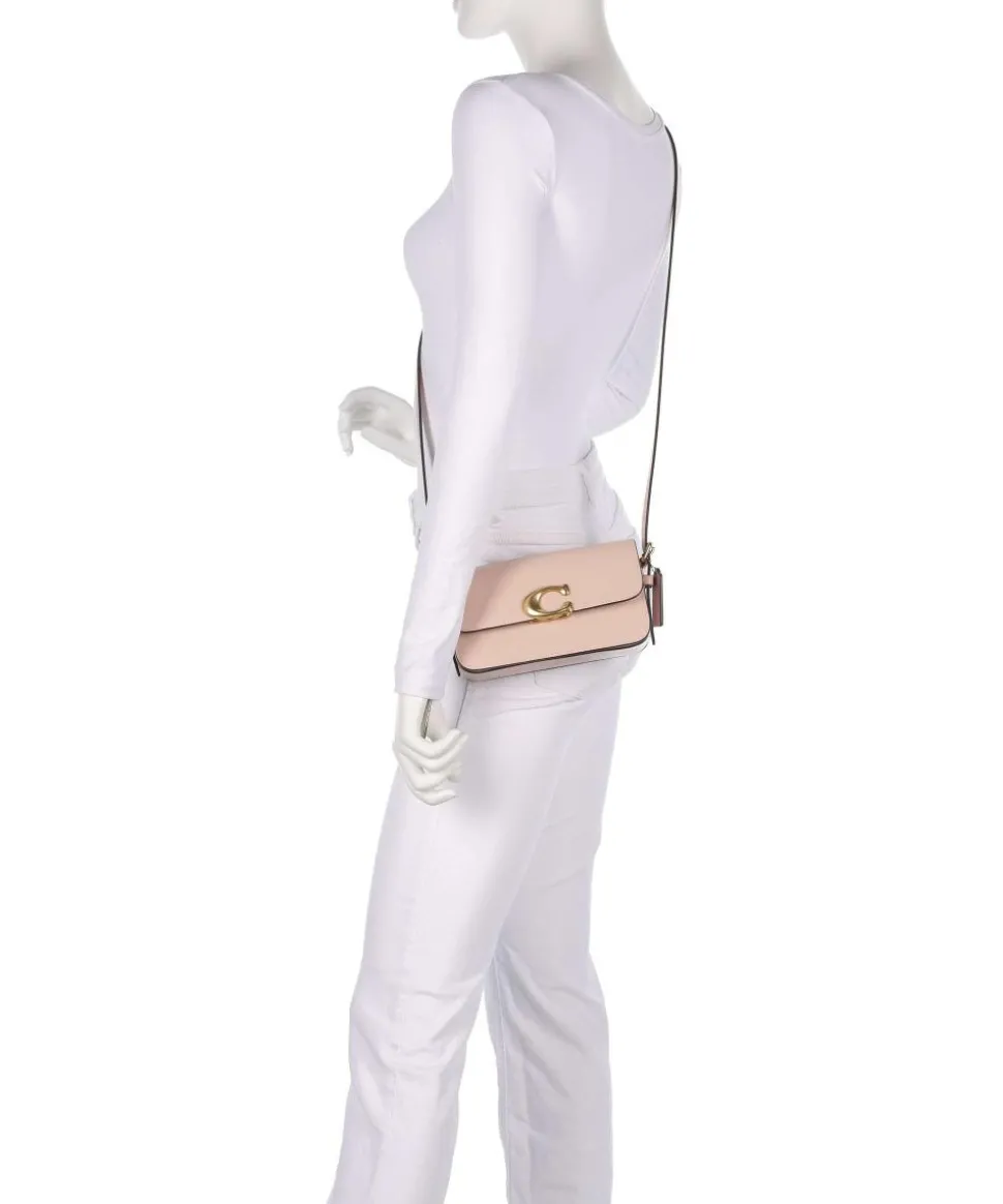 Zoe Schultertasche fein genarbtes Rindsleder powder